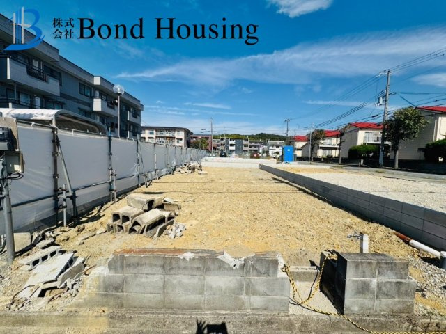 全4棟　３号棟　南向き　並列駐車2台　西区池上4丁目　新築戸建の外観