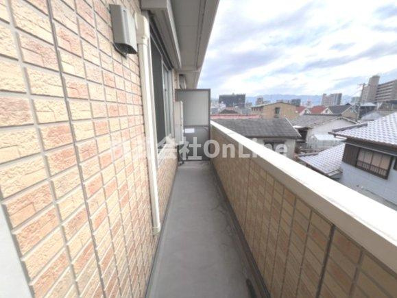 フローレンス宮町のバルコニー