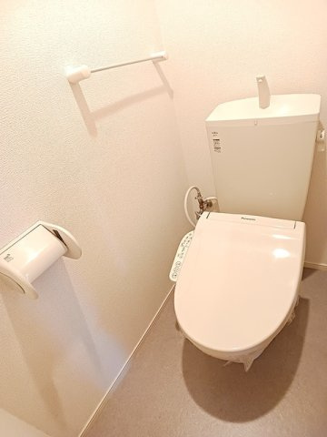 シャン・ド・フルールＡのトイレ|シンプルで使いやすいトイレです