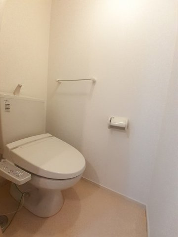 ひまわりのトイレ|トイレです