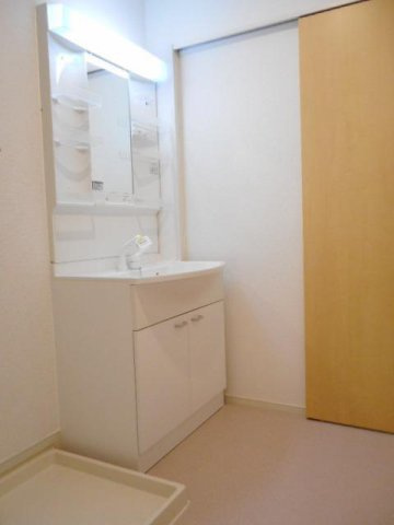 セリシールⅠの洗面所|コンパクトで使いやすい洗面所