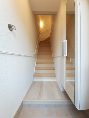 パレスウトナイＡの玄関|ゆったりとした玄関です