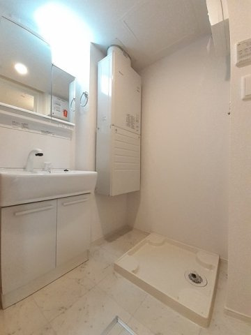 パレスウトナイＡの洗面所|コンパクトで使いやすい洗面所