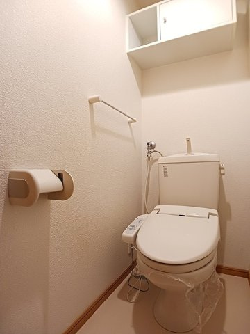 パールオブエビスＧのトイレ|落ち着いた色調のトイレです