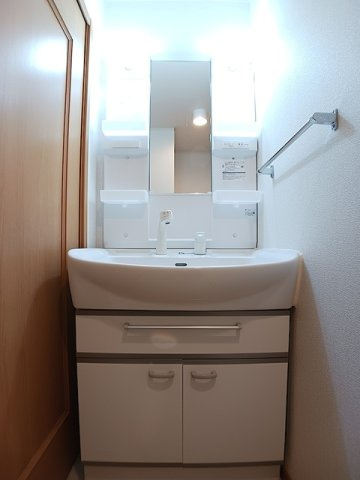 フォレストウィズダムの洗面所|コンパクトで使いやすい洗面所