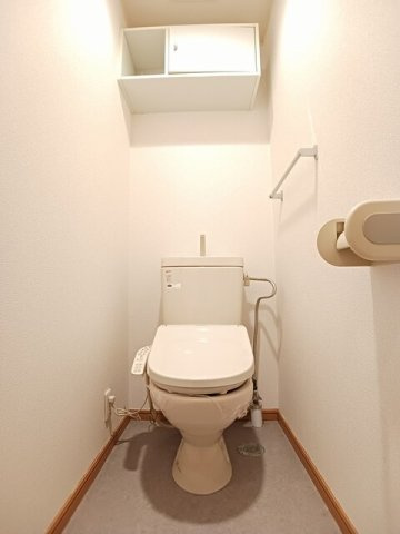 グランデ・ミロウのトイレ|落ち着いた色調のトイレです