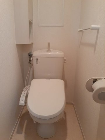 パークヒル　汐見のトイレ|落ち着いた色調のトイレです