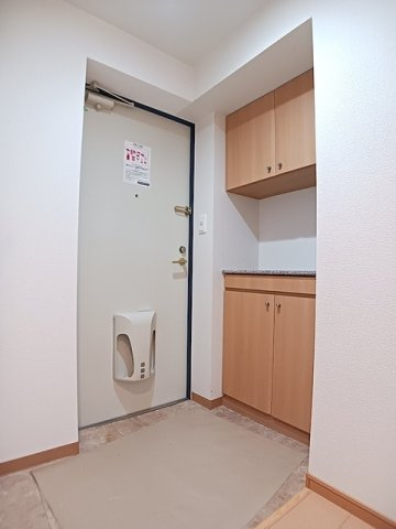 ＡＵＴＡＮＡ　アウタナの玄関|玄関です