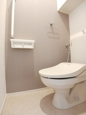 ヴィラＫ　Ⅶのトイレ|ゆったりとした空間のトイレです