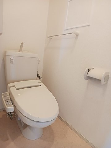 サンフィットのトイレ|落ち着いたトイレです