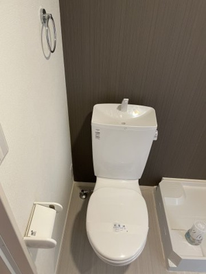 【トイレ】 | エスポワール堀切B | 落ち着いたトイレです