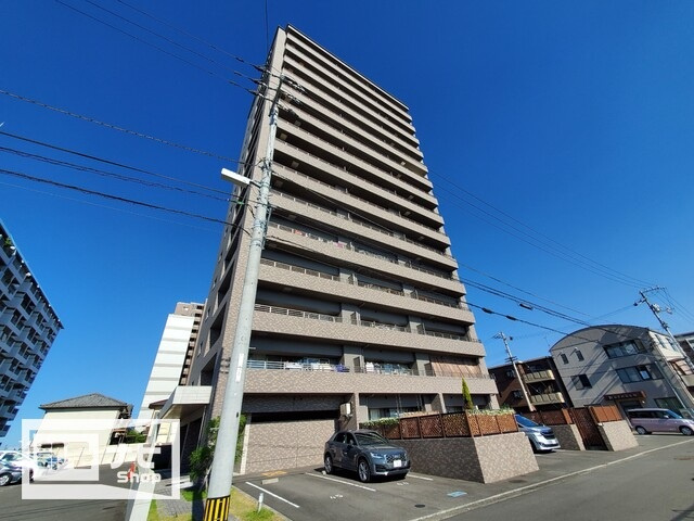 ロイヤルガーデンサンポートマリーナの外観|建物外観