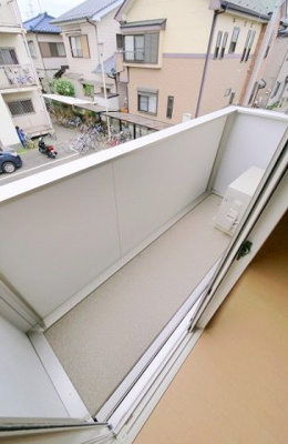 【バルコニー】 | ロンサール | お洗濯にも便利なバルコニー付き