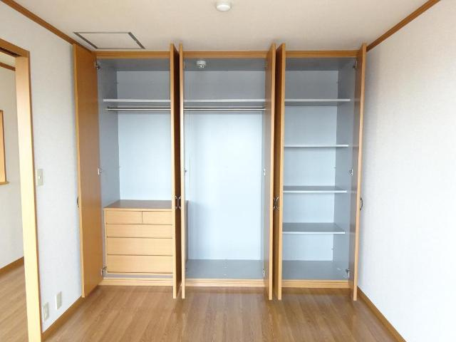 ガーデンヒルズ幸　　刈谷市の賃貸ならクラスホーム刈谷店の収納|洋室６．２帖収納