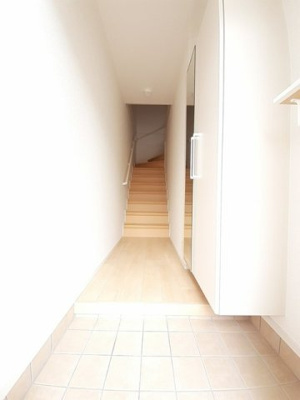 【玄関】 | ラフォルテ　Ⅰ | きれいな玄関です