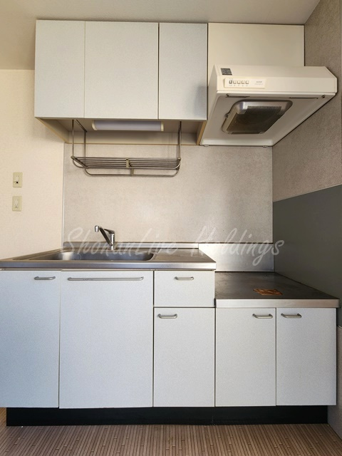 藤沢市辻堂４丁目のアパートのキッチン
