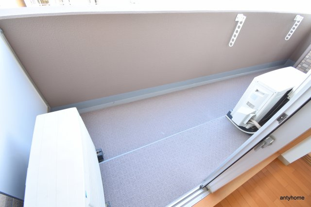 City Life新大阪　仲介手数料無料のバルコニー