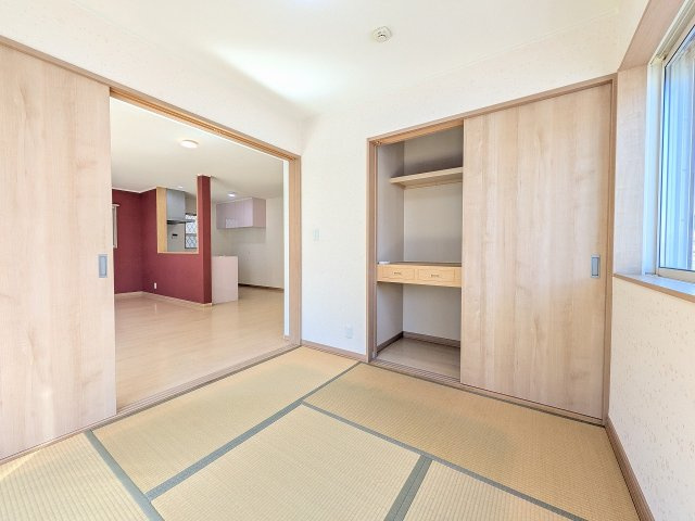 八王子市　長房町　中古戸建ての収納|～大容量収納可能な押入れ～