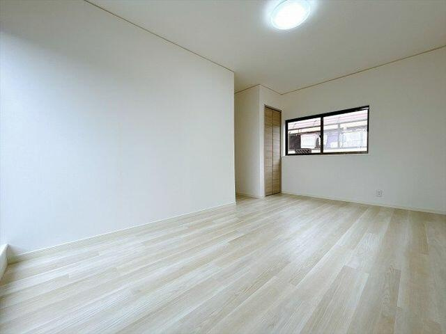 浜松市中央区神田町の中古一戸建|南東側洋室（２）