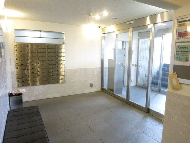 Ｓ－ＦＯＲＴ西船橋のエントランス|他部屋参考写真