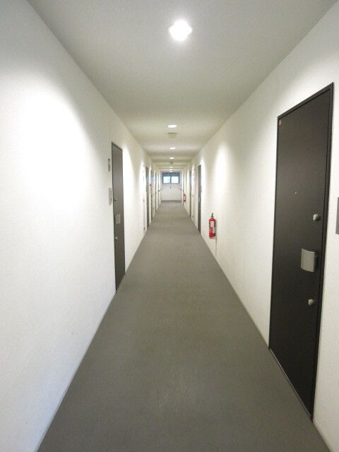 Ｓ－ＦＯＲＴ西船橋の玄関|他部屋参考写真