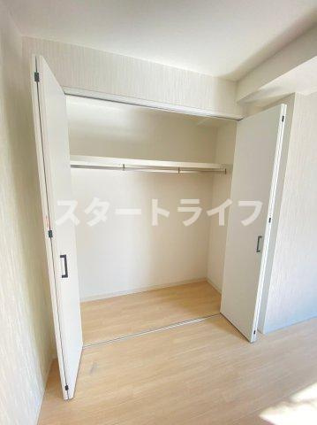 大阪市東淀川区淡路３丁目の賃貸マンションの収納