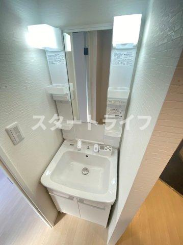 大阪市東淀川区淡路３丁目の賃貸マンションの洗面所