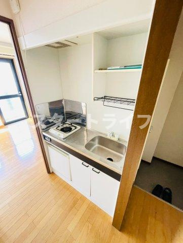 大阪市淀川区東三国６丁目の賃貸マンションのキッチン