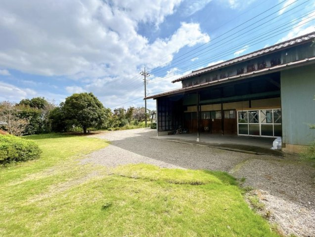 【庭】 | 児玉郡神川町大字植竹　中古戸建