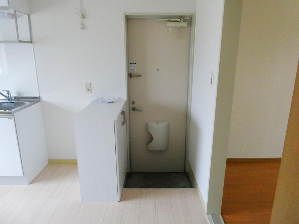 サンセットハウスの玄関