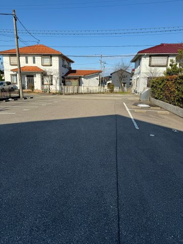 エスペーロ角Aの駐車場