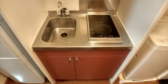 レオパレス裕也のキッチン|設備仕様は号室により異なる為、現況を優先とします。