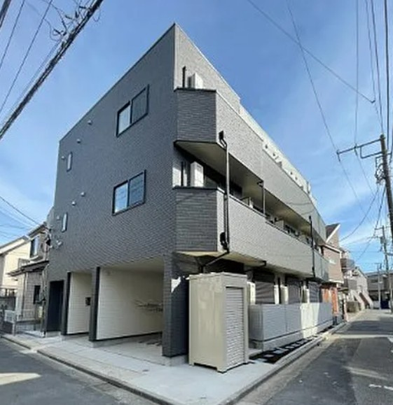 グランシャレー新宿 の外観
