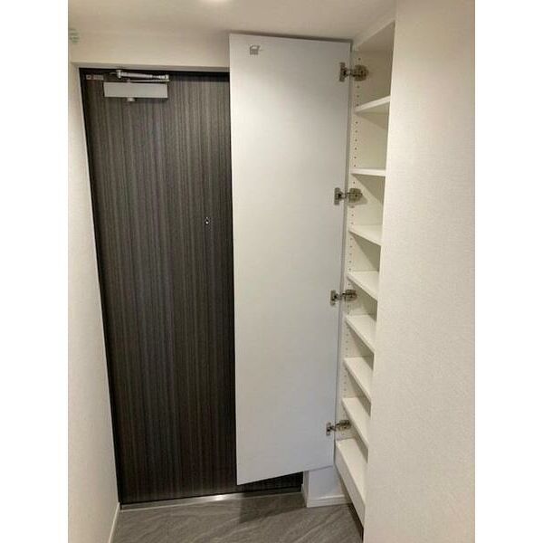 S-RESIDENCE菊川rivieの収納