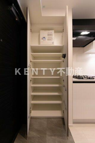 【玄関】 | プラウドフラット品川大井町 | 落ち着いた玄関です
