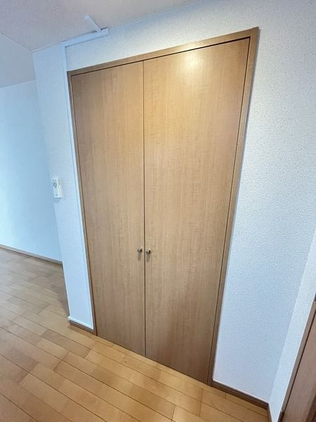 ザ・ロイヤルIの居間・リビング