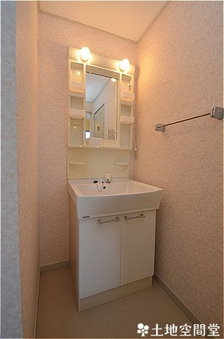 グランディール松寿山の独立洗面台
