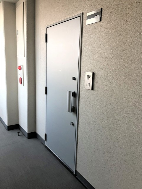 デ・ソーレ東池袋の玄関