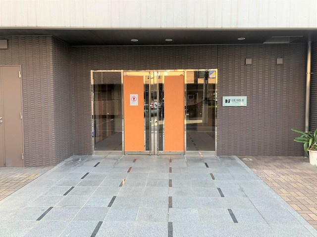 デ・ソーレ東池袋のエントランス