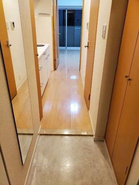 カテリーナ文京湯島の玄関