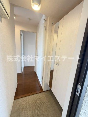 【玄関】 | ライジングサン西宮 B棟 | 別部屋写真