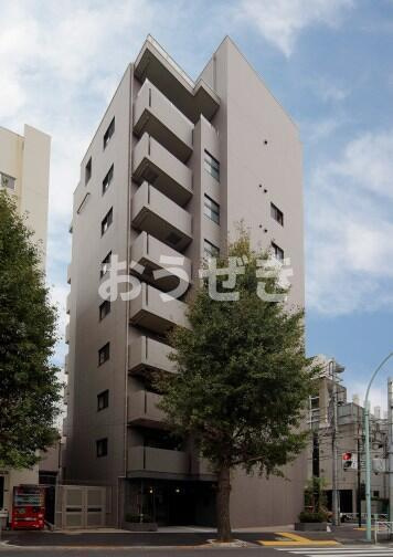 ルーブル神宮前の外観