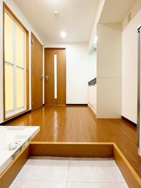 マンション王子の玄関