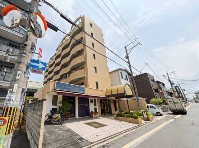 京阪線「藤森」駅徒歩1分の立地