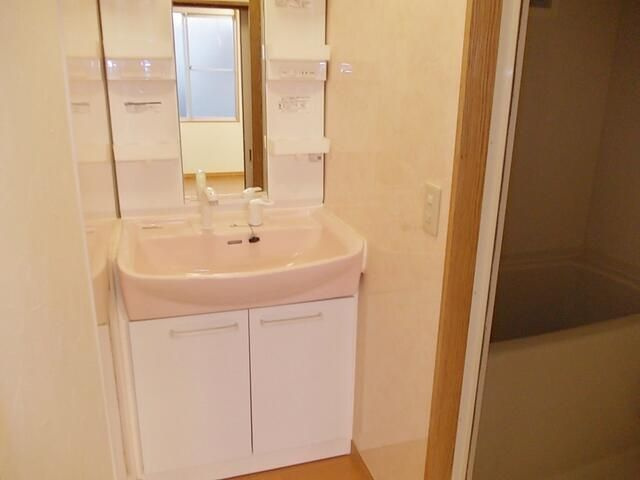 入船アパートの寝室