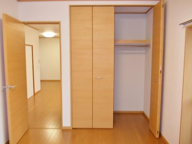 入船アパートの収納