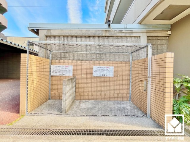リブコート武庫川の玄関