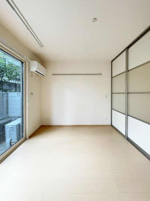 リヴェール等々力　Bの洋室