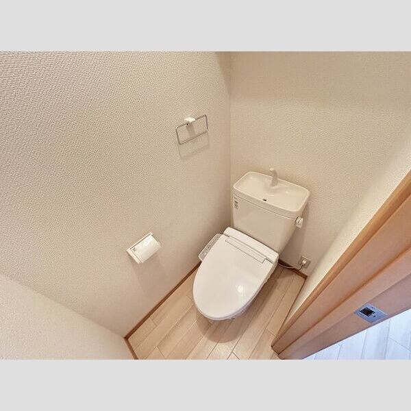 Maisonette柊のトイレ