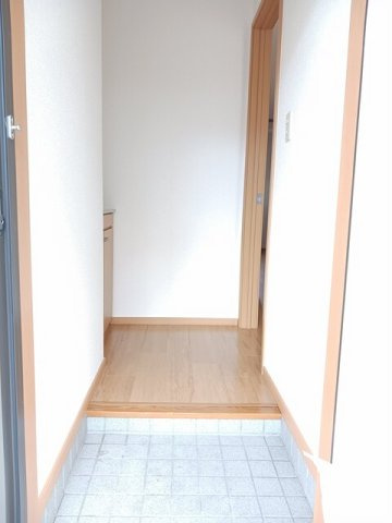 キャプリコートＡの玄関|毎日通る玄関はこちらです